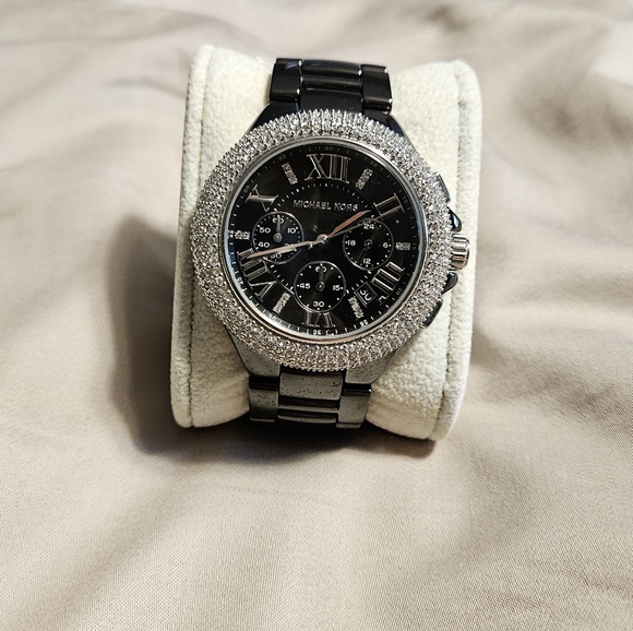 MICHAEL KORS Ceramic Ladies Watch - Picture 2 of 4